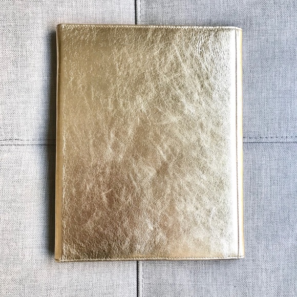 YSL Yves Saint Laurent Luxury Leather IPad Case - Picture 5 of 8